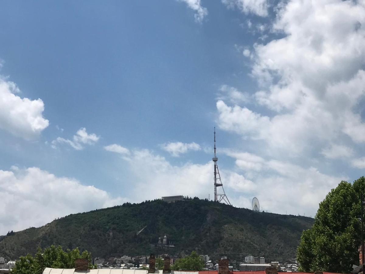 D And D Hotel Tbilisi Ngoại thất bức ảnh