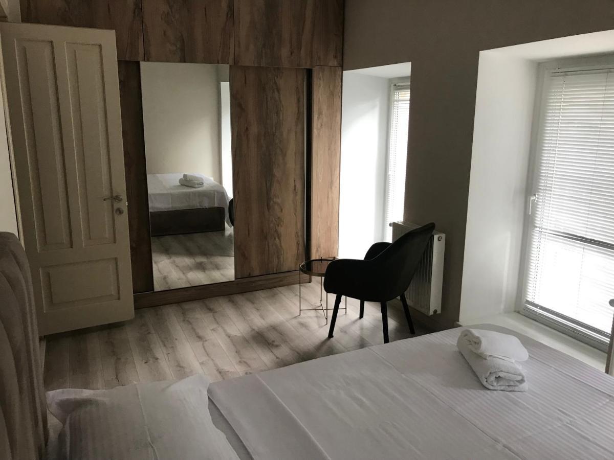 D And D Hotel Tbilisi Ngoại thất bức ảnh