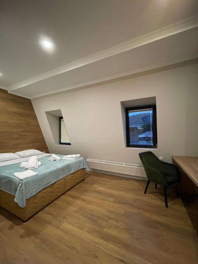 D And D Hotel Tbilisi Ngoại thất bức ảnh